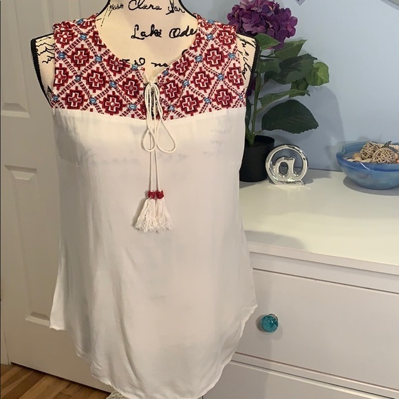 Ultra Pink Tops - Ultra Pink Embroidered Tank Top Size Small